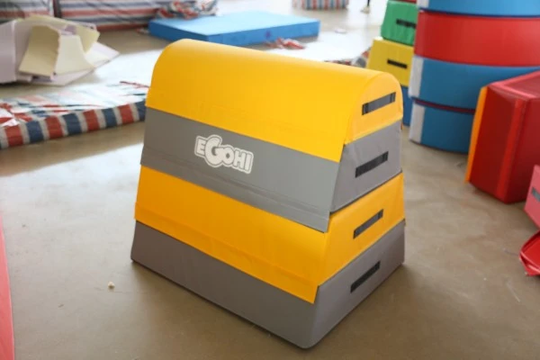 Soft Four Section Arc Top Jump Box