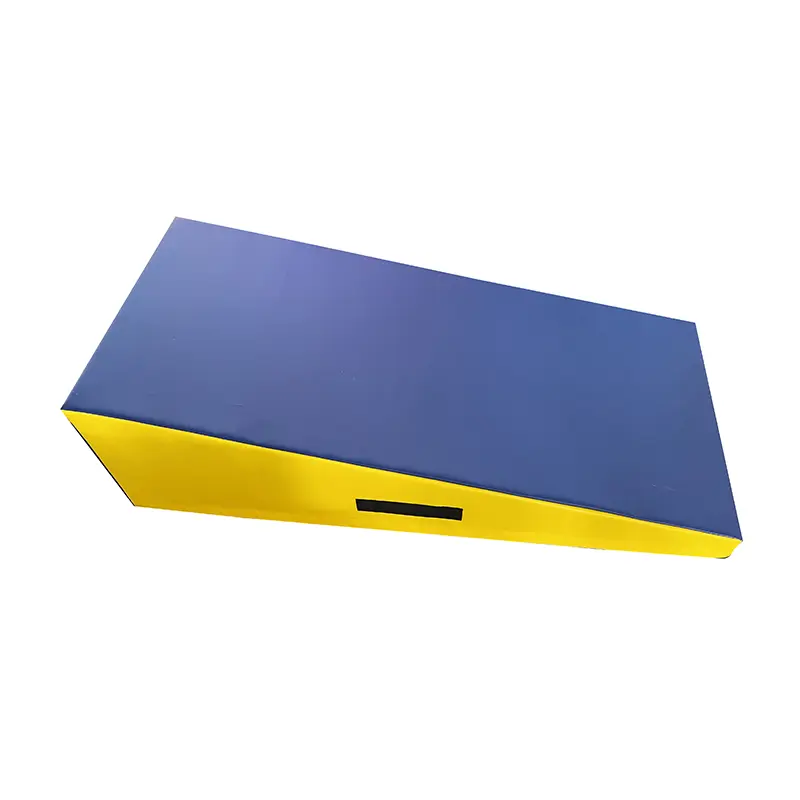 Triangle Mat